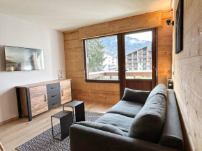 Studio moderne avec parking privé près du centre - FR-1-624-71